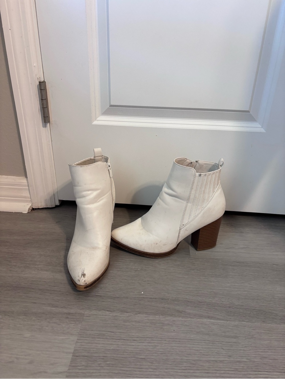 White Women's Block Heel Ankle Boots